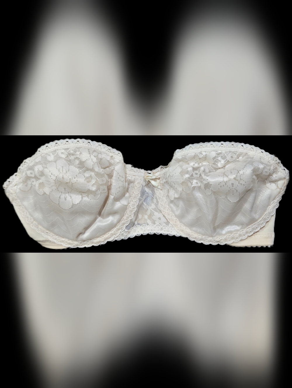 32B Vintage Maidenform Strapless Underwire Bra
